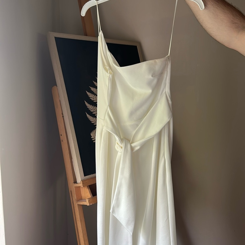 Lulu’s Olia white one strap dress size small worn once